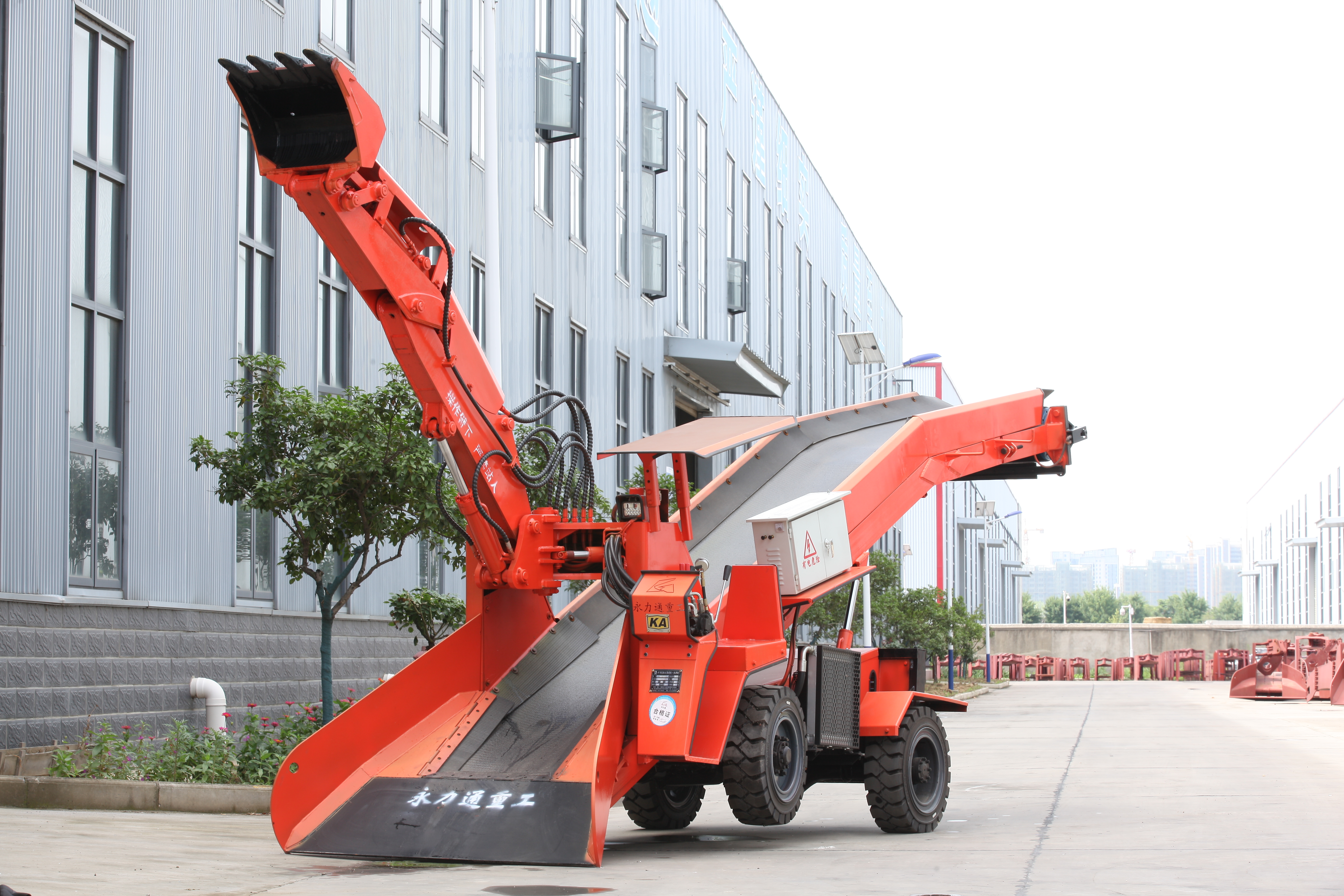 自動收放電纜，永力通輪胎扒渣機(jī)這款設(shè)計(jì)太貼心了